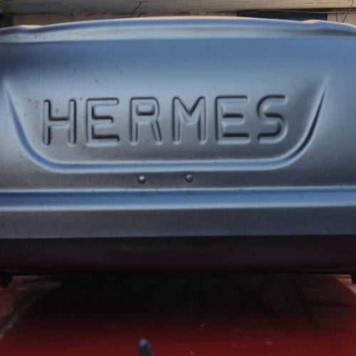 Hermes 300lt roof box