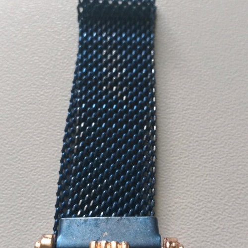 Wristwatch women's like new, blue color