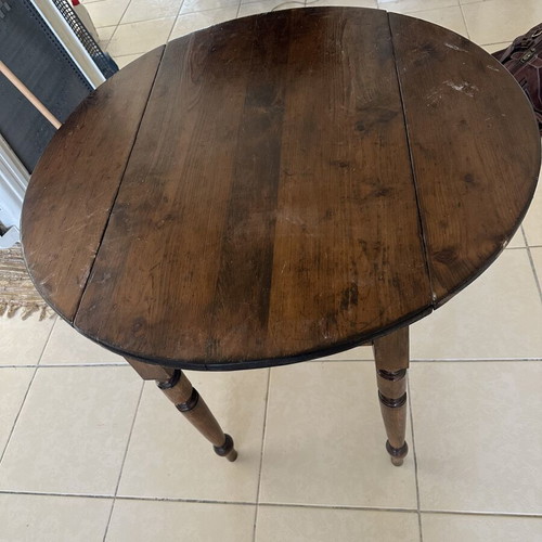 Antique folding kitchen table used, dimensions 1.02/1.04 x 0.77 m