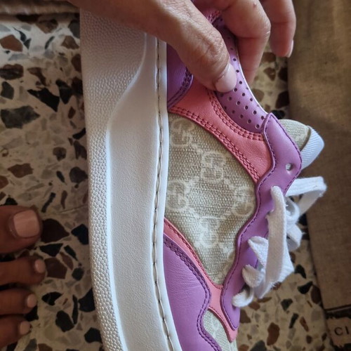 Gucci sneakers beige with lilac and pink details
