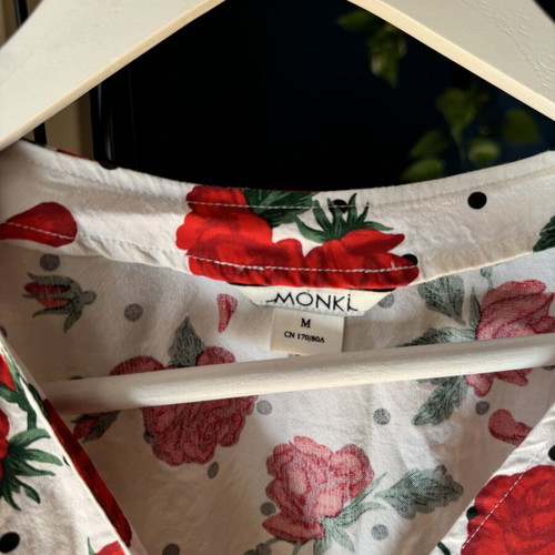Monki Floral Romance Romper like new, white with red roses