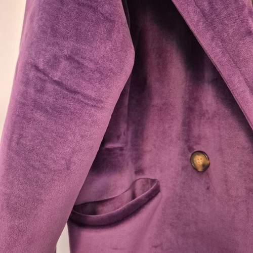 Velveteen coat like new, one size, purple