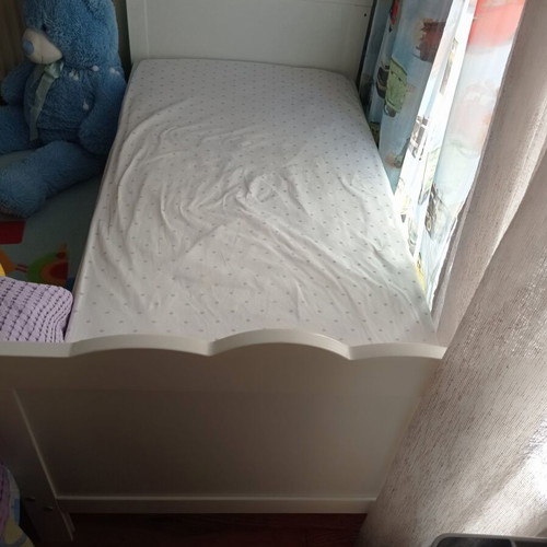 Baby furniture set with convertible crib bed and two-door wardrobe