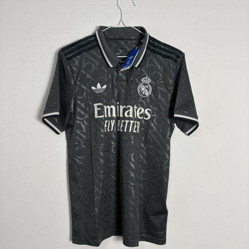 Real Madrid jersey Mbappe new, size M