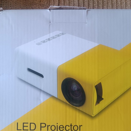 Mini projector portable with gift stand new