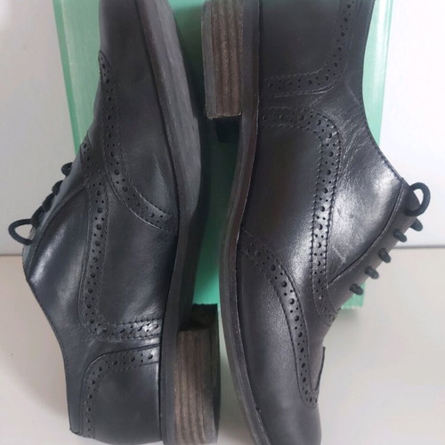 Clarks Oxford Shoes like new, leather, size 37
