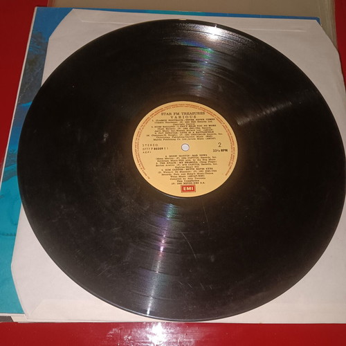 Star FM Treasures vinyl records used, pack of 2, pop