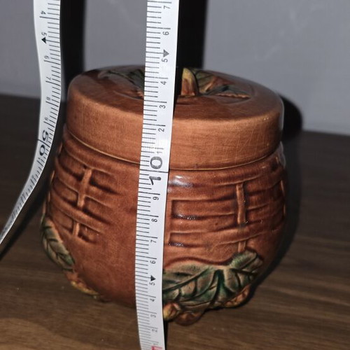 Ceramic decorative jar vintage with basket design and removable lid