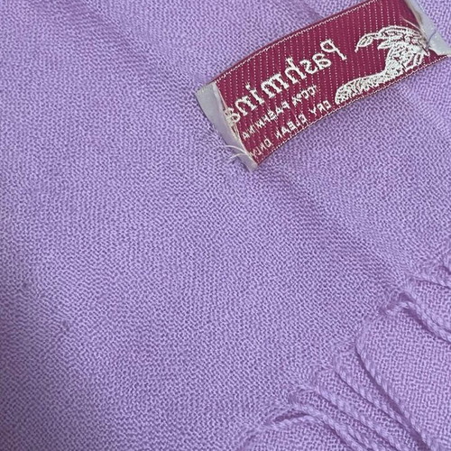 Pashmina used, light purple to lilac, 166x70 cm