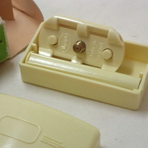 Vintage Nymph Ladies 3-piece shaving razor like new with original box