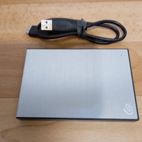 Data Travel Hard Drive 2 TB 2.5" like new