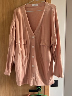 Arpyes pink set with jacket new, size small/medium
