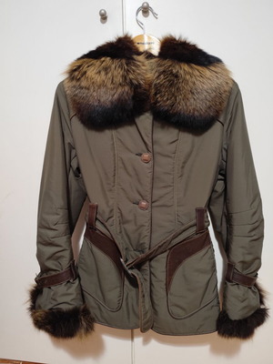 Artisti Italiani women's jacket size 40 khaki with fur collar like new
