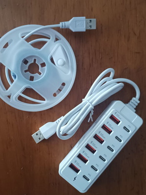 Φορτιστής USB 12 θέσεων γρήγορης φόρτισης και ταινία LED