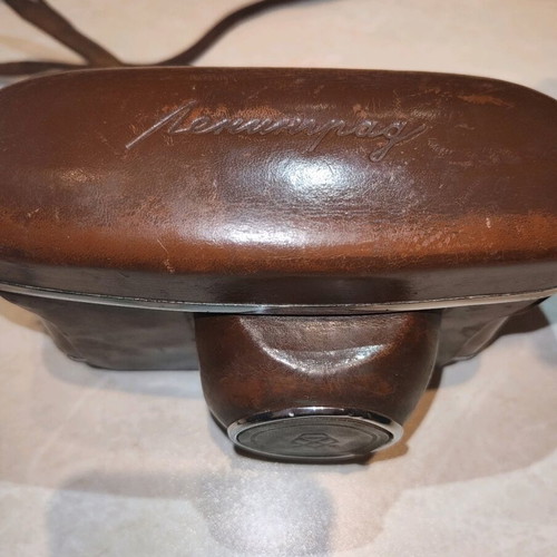 Leningrad collectible camera like new