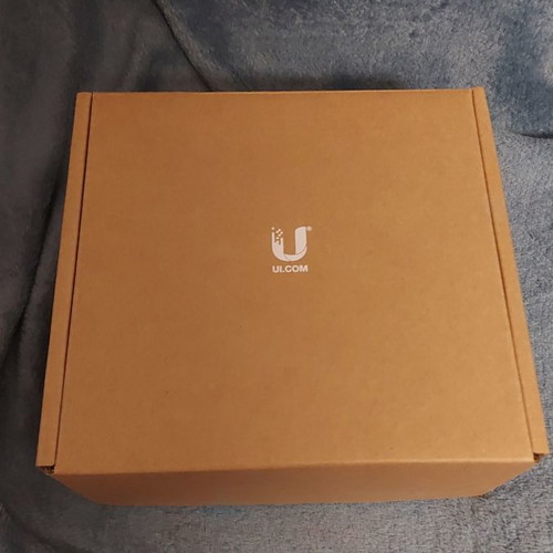 Ubiquiti UniFi Security Gateway used with original power supply