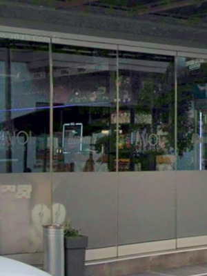 Folding accordion glass door used, 239x439 cm, 5 panels