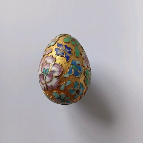 Vintage Cloisonné decorative egg used, gold color with flowers
