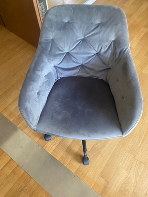 Καρέκλα γραφείου Velvet grey, σε εξαιρετική κατάσταση