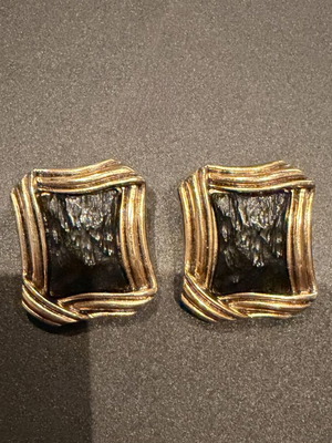 Handmade earrings new, black and gold