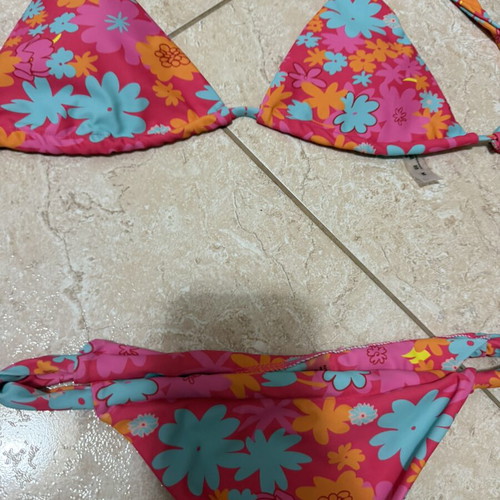 De Coro Floral Bikini Set size M with hair tie