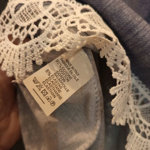 Blouse size S/M used in excellent condition, like new
