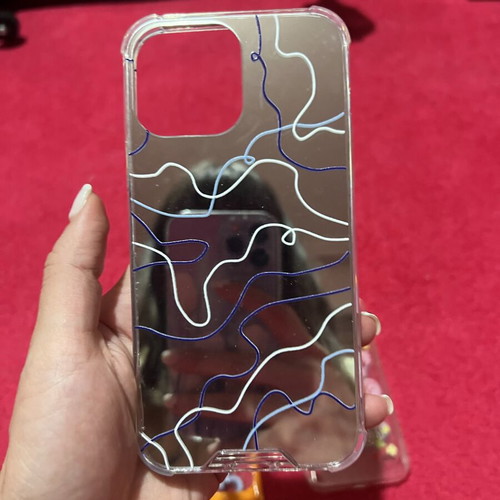 iPhone 13 Pro Max case used, practical and stylish protection