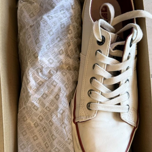 Big Star white leather sneakers like new, size 40