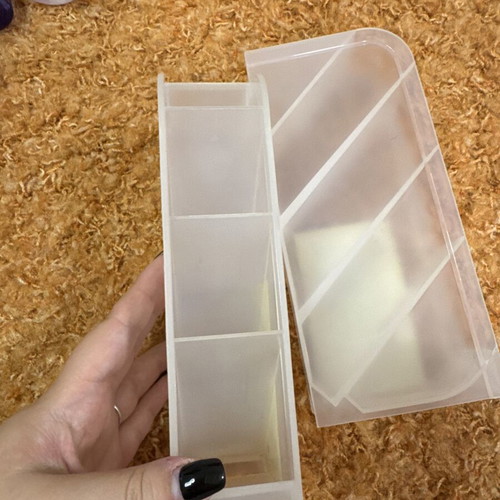 Storage organizers like new for pens and pencils