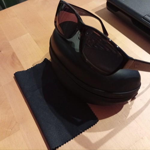 Emporio Armani sunglasses used, brown lens, size S, with case and cloth