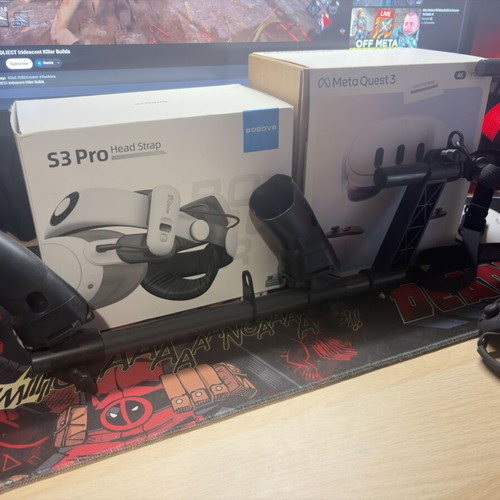Meta Quest 3 VR headset 512 GB like new with S3 Pro Headstrap and accessories
