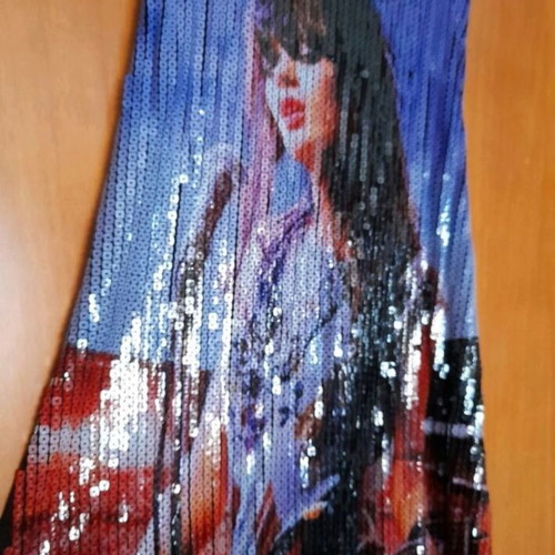 Bershka mini rock sequin dress like new, blue multicolor