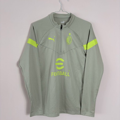 AC Milan training top with 1/4 zip, size S