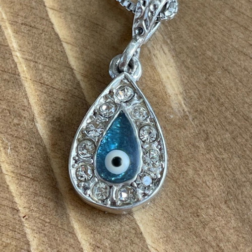 Silver 925 evil eye pendant like new with 44cm chain