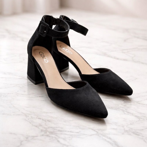 GoGo Shoes black velvet pumps like new with low heel and strap