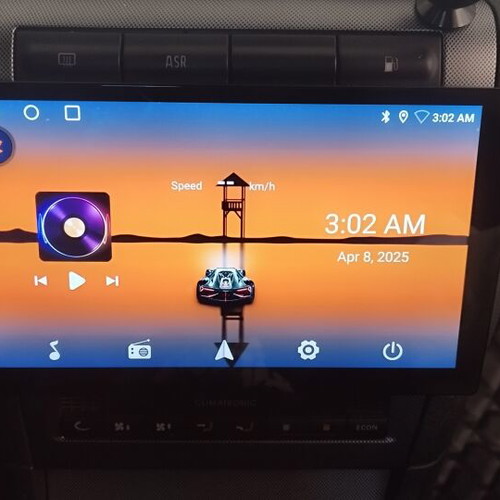 10-inch car screen with multiple features