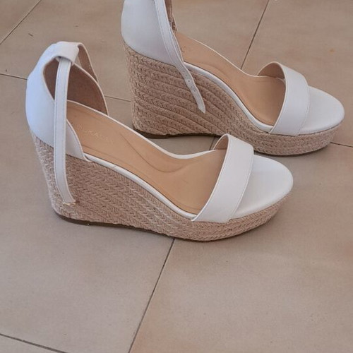 Tsoukalas Shoes White Summer Women's Anatomic Platform Sandals size 37 like new