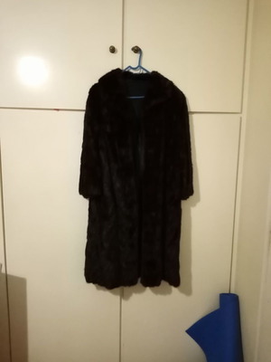 Mink fur coat new, long dark brown with lining
