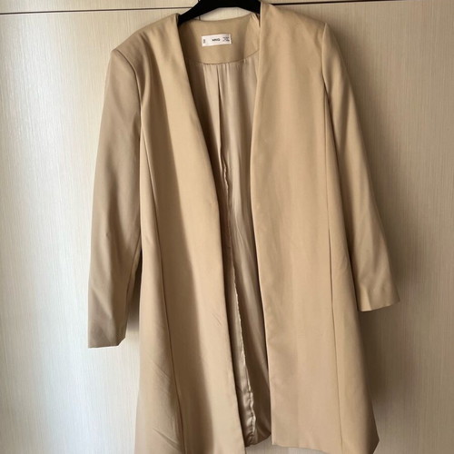 Mango long beige jacket like new, size M