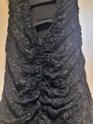 Lace dress with back opening, like new, black, size M