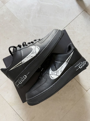 Nike Air Force 1 Low LV8 Utility sneakers μέγεθος 46 καινούργια μαύρα και άσπρα
