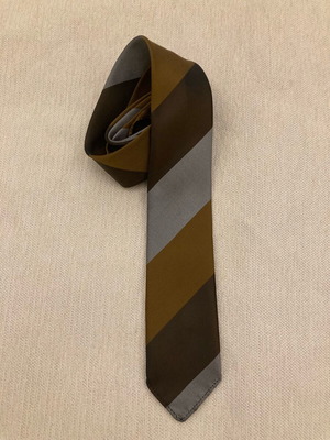 Tie like new, gray and brown
