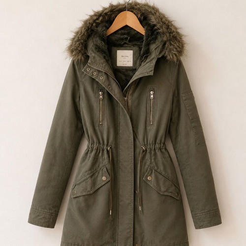 Bershka parka small, like new, green with removable fur hood