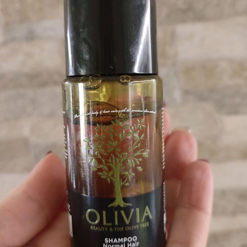 Papoutsanis Olivia 2pcs travel size body lotion and shampoo used