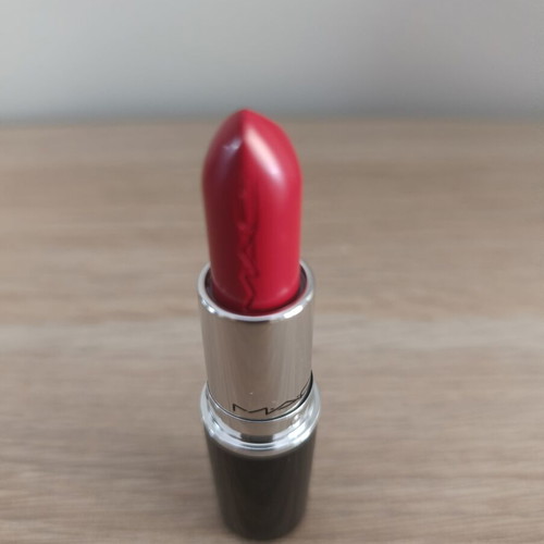 Mac Cockney Lipstick new without box