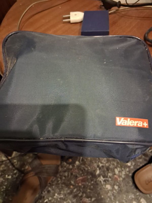Valera hair straightener like new