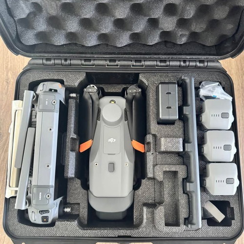 DJI Matrice 4T Enterprise drone with 3 batteries like new