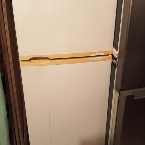 Pitsos refrigerator used