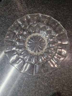 Vintage glass serving platter like new