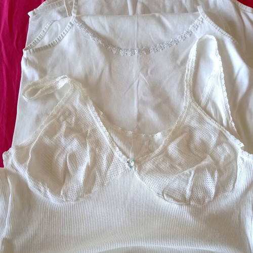 Cotton camisoles pack of 3 used, medium, white with floral details